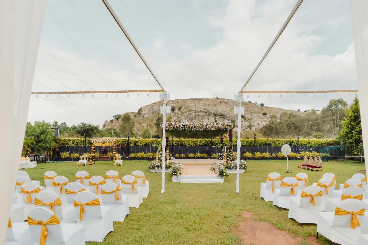 Accommodation - Nava Resorts Beach