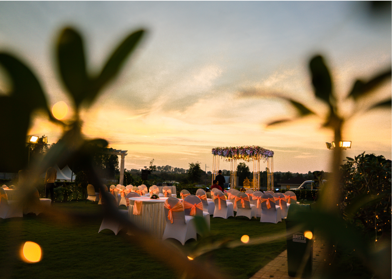 Dining - Nava Resorts